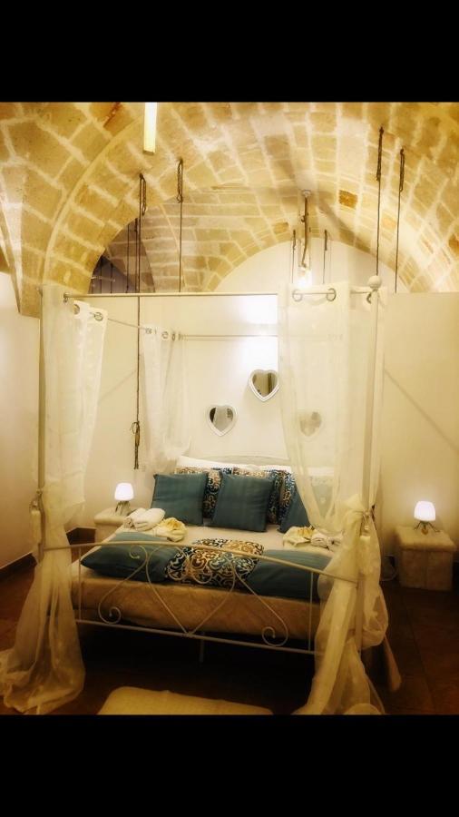 N&M Dimora Carrieri Luxury Bed and Breakfast Monopoli Buitenkant foto
