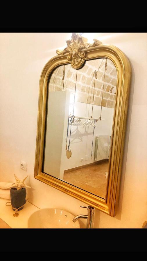 N&M Dimora Carrieri Luxury Bed and Breakfast Monopoli Buitenkant foto
