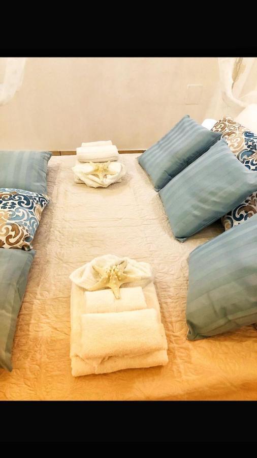 N&M Dimora Carrieri Luxury Bed and Breakfast Monopoli Buitenkant foto